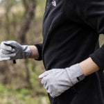 FUNCTIONAL These breathable gloves are ideal for use as lightweight gloves for running, biking, fishing, photography, or driving in early spring or late autumn. You also can use them as a liner for cold weather.