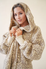 Faux fur plush hooded jackets with pockets - Snow Leopard