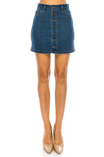 Button down A-line silhouette denim skirt.